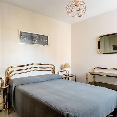 Apartamento Amplio Con Vistas Al Mar Y Piscina En Benalmádena Exterior foto